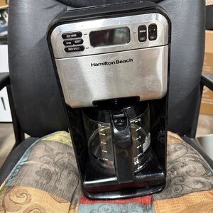 Hamilton Beech 12-cup programmable Coffee Maker Model 46205 removable tank EUC